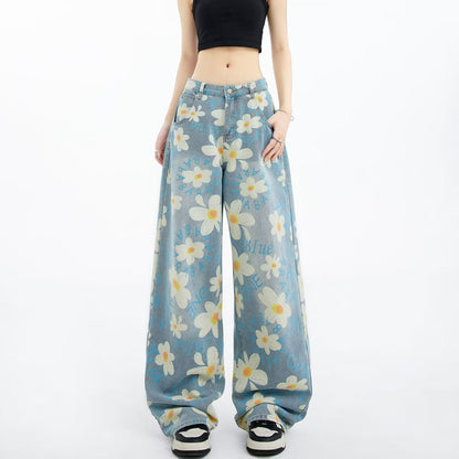 Jean large femme à fleurs – Style estival délavé, coupe fluide
