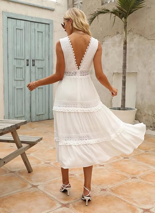 Robe d’été en dentelle fluide col V–Élégance légère