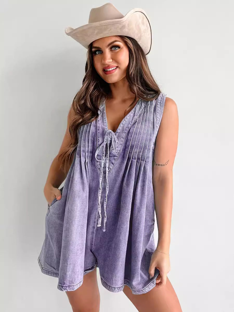 Combinaison courte en jean,chic sans manches  – look estival
