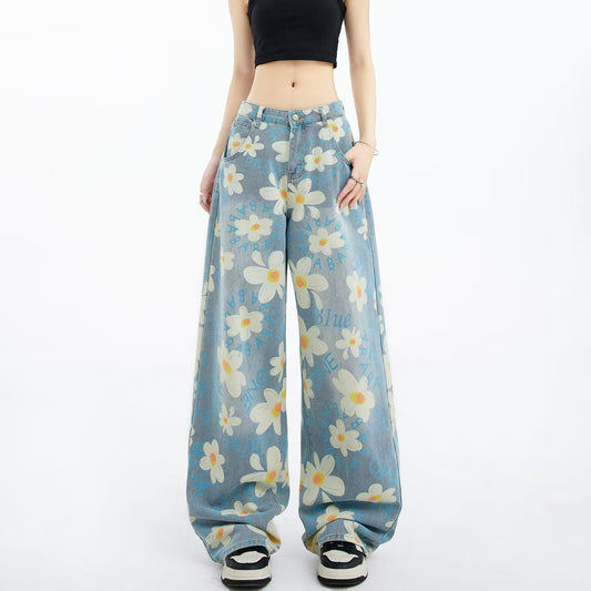 Jean large femme à fleurs – Style estival délavé, coupe fluide